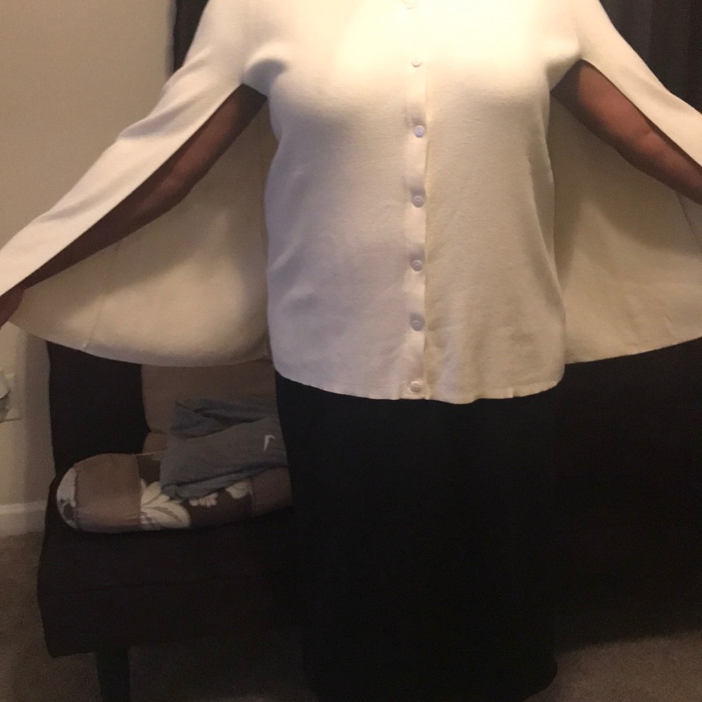 Sweater - Picture 6 of 8